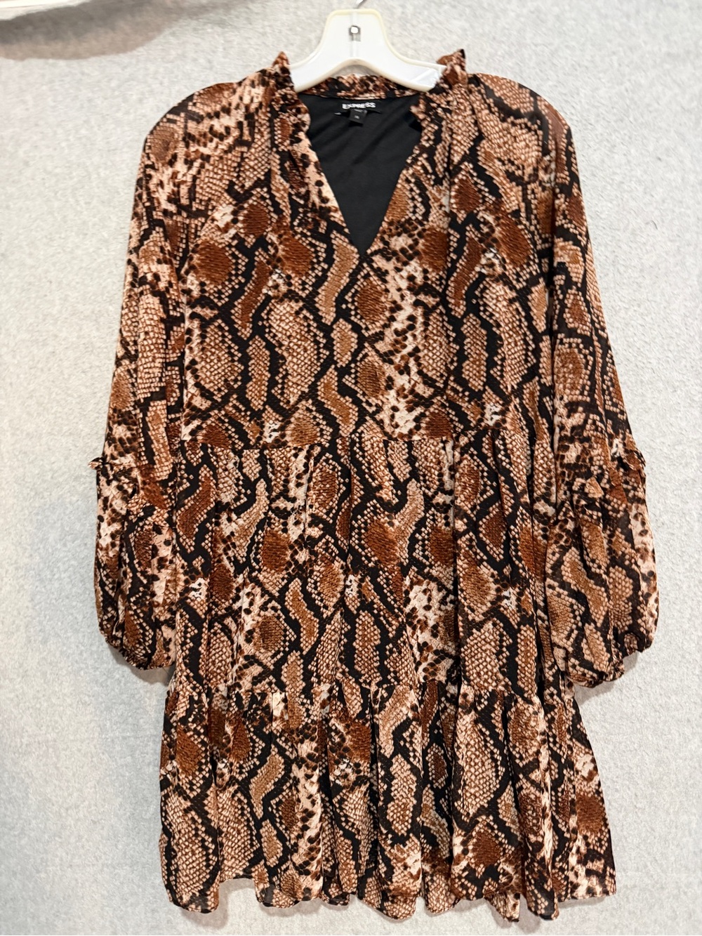 Express Brown & Black Snake-Print V-Neck Tiered Tunic